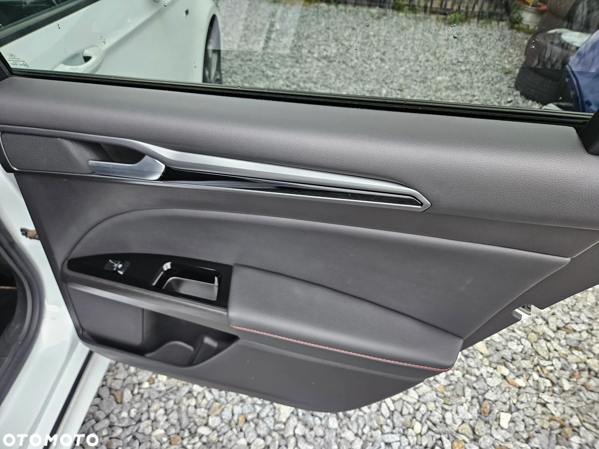 Ford Mondeo 1.5 EcoBoost Start-Stopp ST-Line - 16