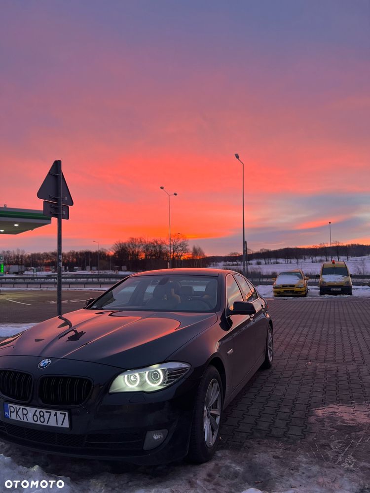 BMW Seria 5 520d - 17