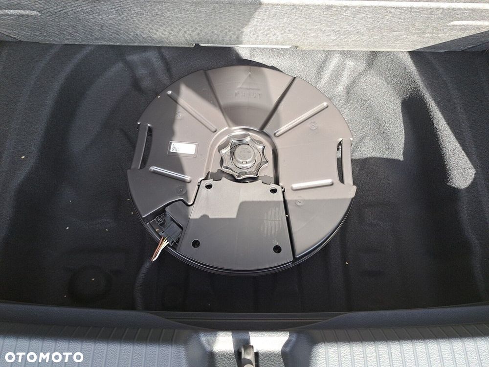Volkswagen Golf - 21