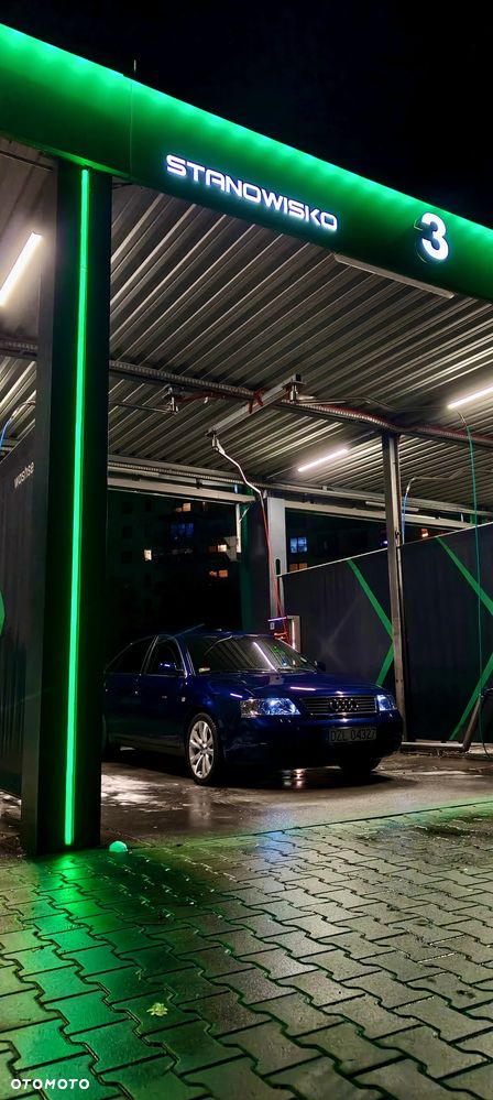 Audi A6 Limousine 2.8 - 6