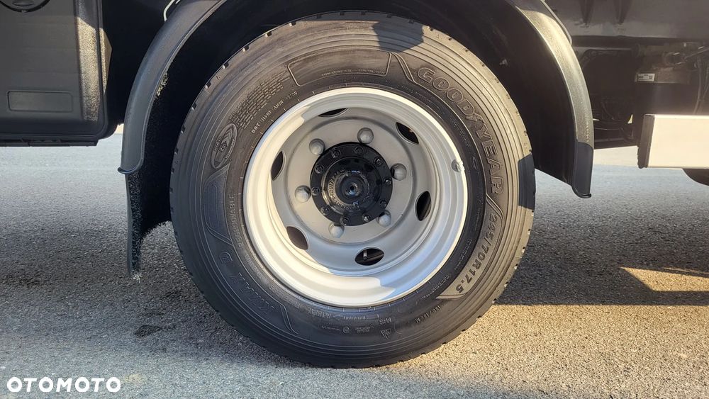 MAN TGL 12.190 / chłodnia/izoterma/kontener/ JAK NOWY / POLSKI SALON - 14