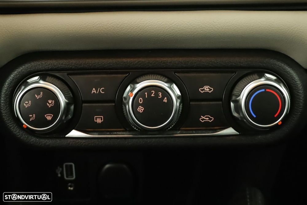 Nissan Micra 1.0 IG-T Acenta - 11