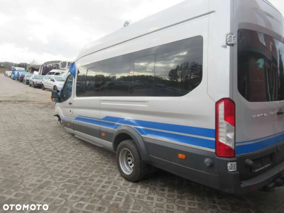Ford Transit - 1