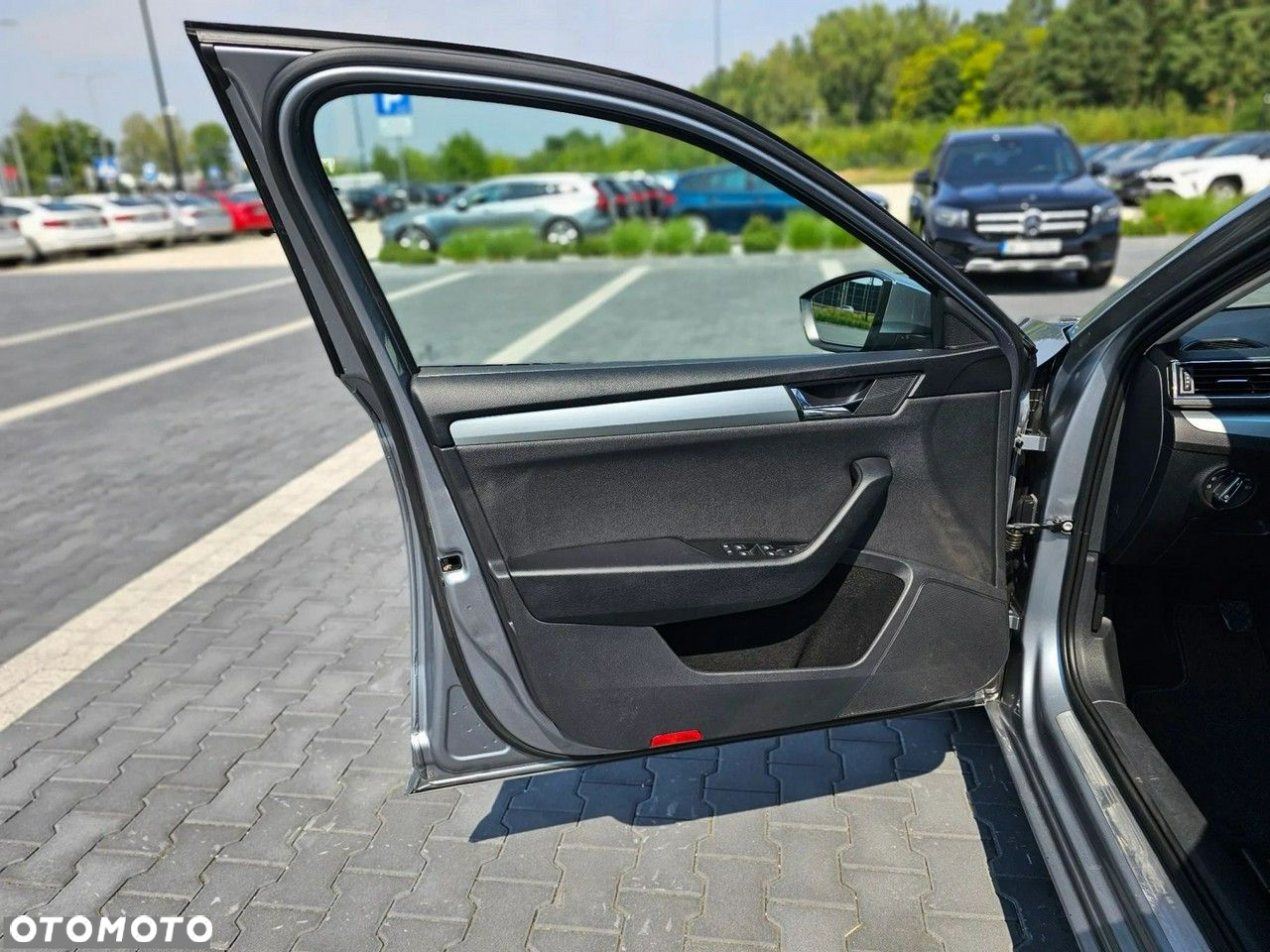 Skoda Superb 2.0 TDI SCR Style - 22