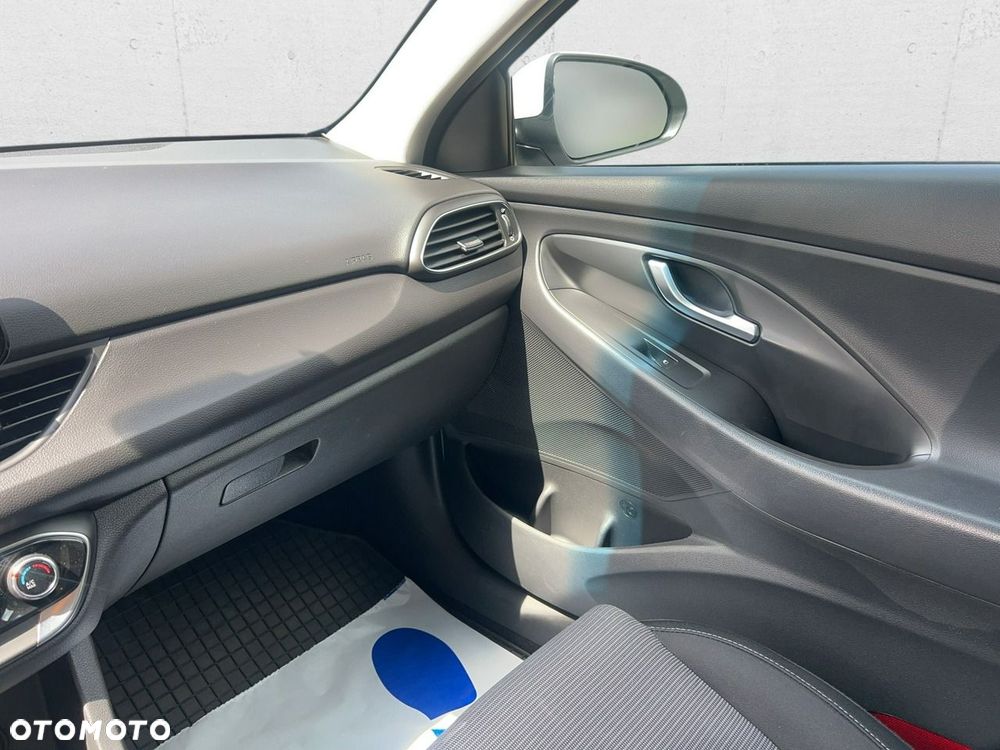 Hyundai i30 - 15