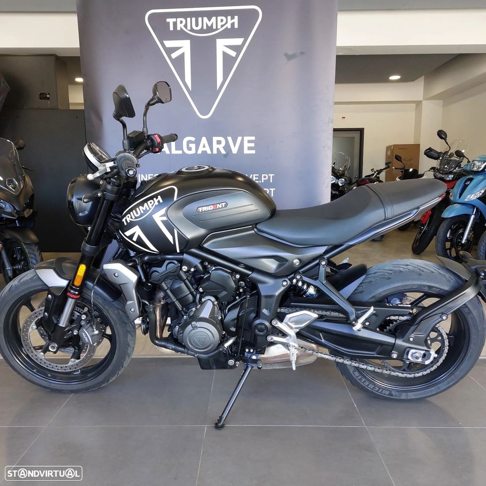 Triumph Trident 660 - 2