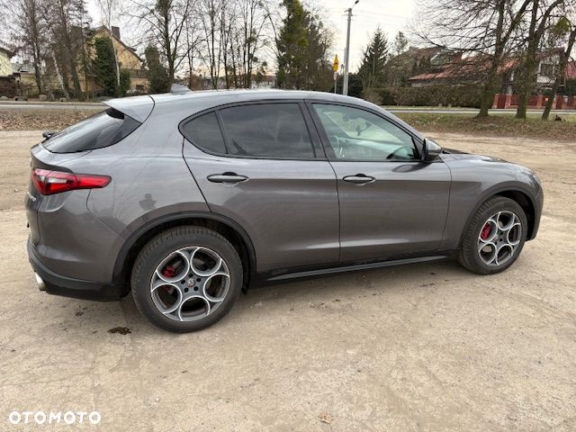 Alfa Romeo Stelvio 2.0 Turbo Executive Q4 - 5