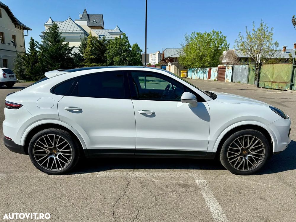 Porsche Cayenne Coupe S - 6