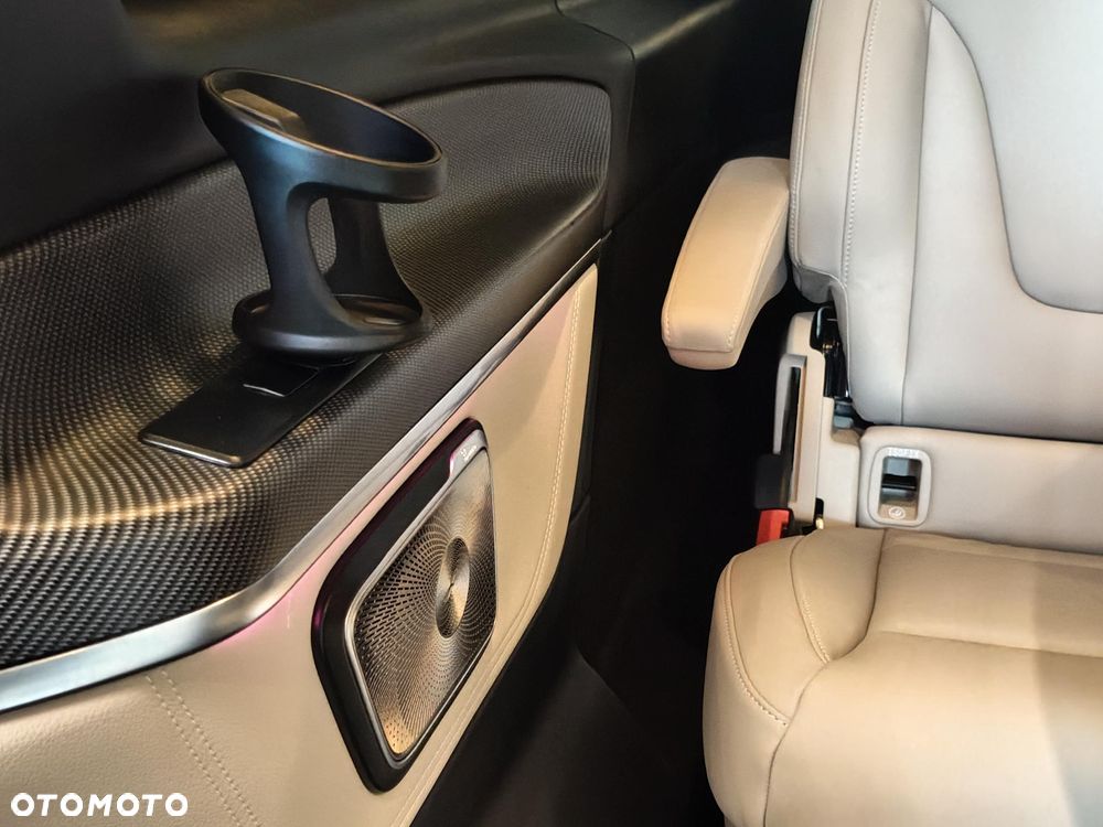 Mercedes-Benz Klasa V 300 d 4-Matic 9G-Tronic Exclusive (ekstra d³) - 27