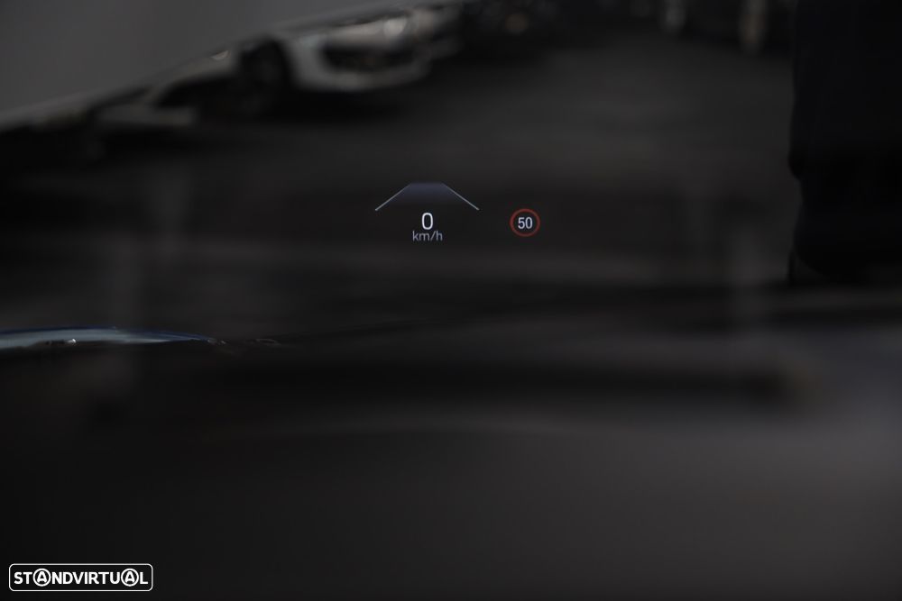 Ford Kuga 2.5 PHEV ST-Line X - 25