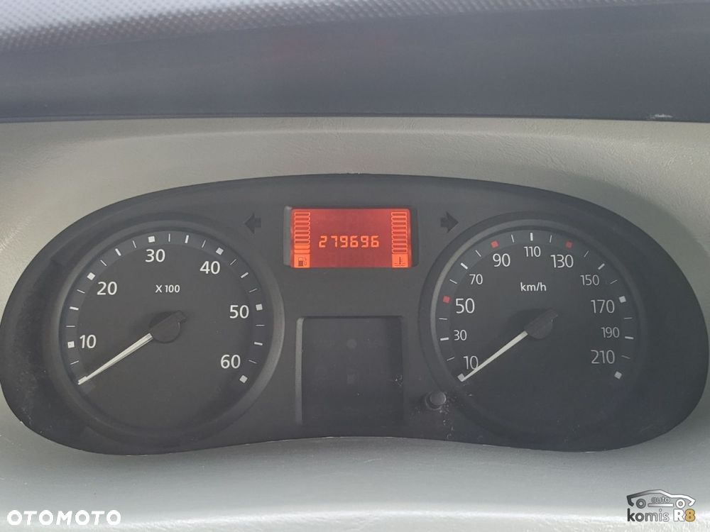 Opel Vivaro - 18