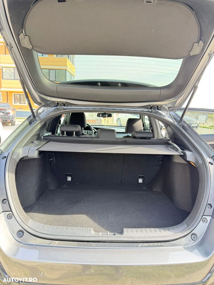 Honda Civic 1.5 i-VTEC Turbo CVT Sport Plus - 9