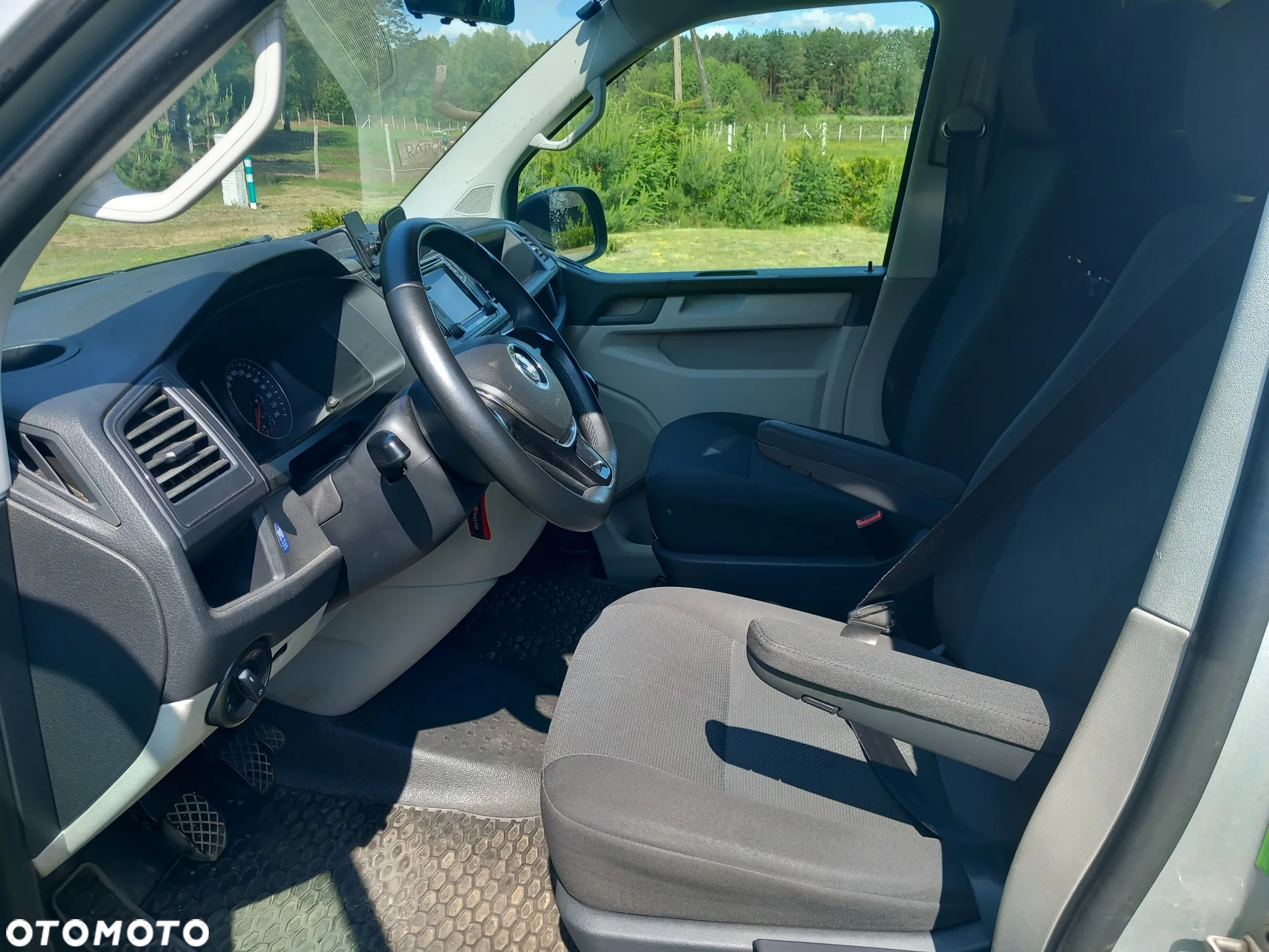Volkswagen Transporter T6 TDI L1H1 - 8