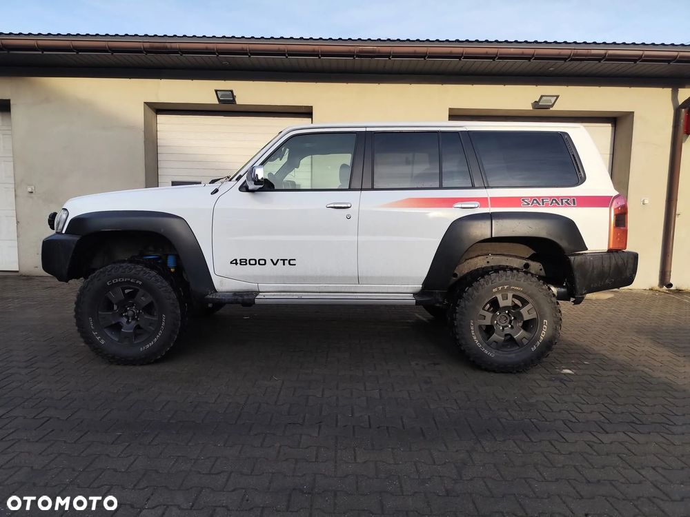 Nissan Patrol - 4
