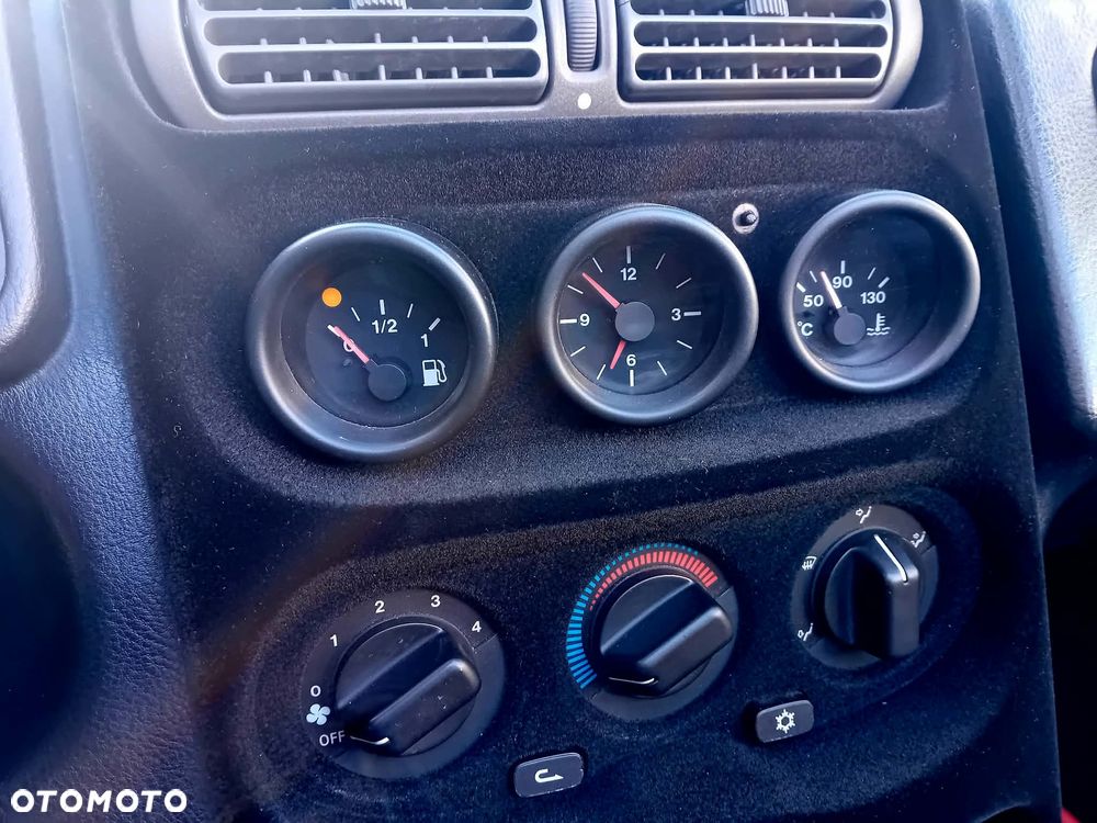 Alfa Romeo Spider 2.0 TSpark - 9