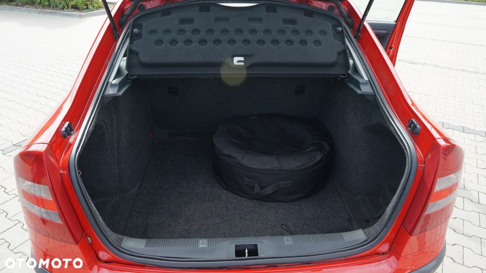 Skoda Octavia 1.6 Active - 18