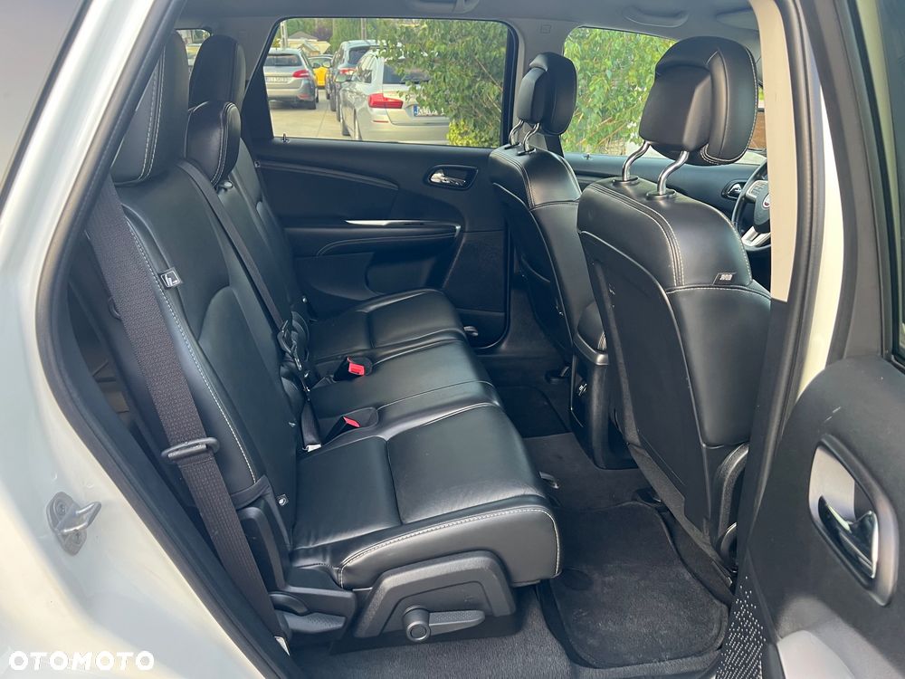 Fiat Freemont 2.0 Multijet Lounge AWD - 31