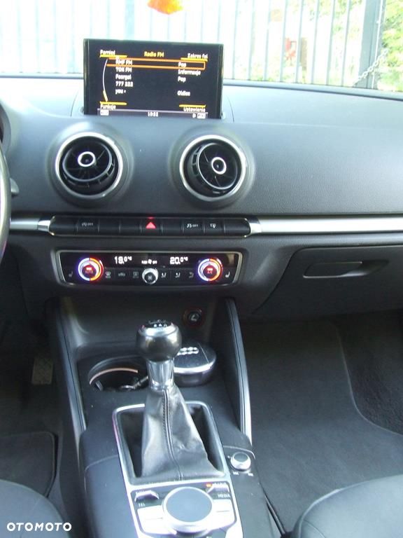 Audi A3 Sportback 1.4 TFSI Attraction - 17