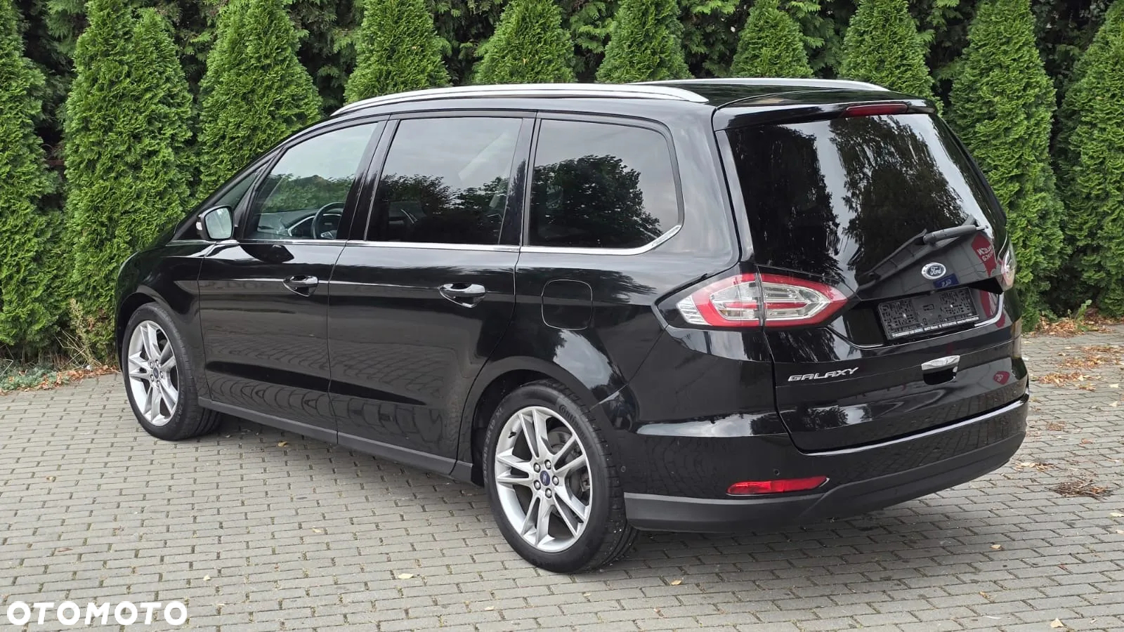 Ford Galaxy 2.0 EcoBlue Titanium - 4