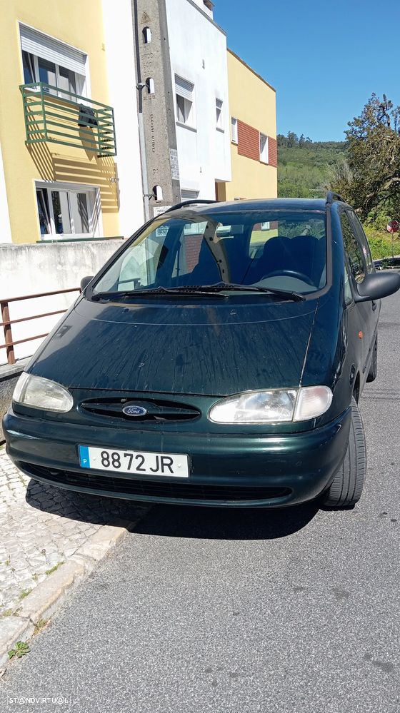 Ford Galaxy 1.9 TDi Ghia Luxo - 1
