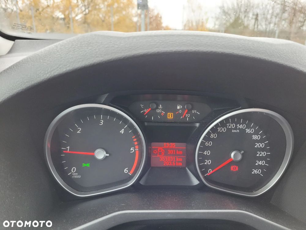 Ford Mondeo 1.8 TDCi Silver X - 28