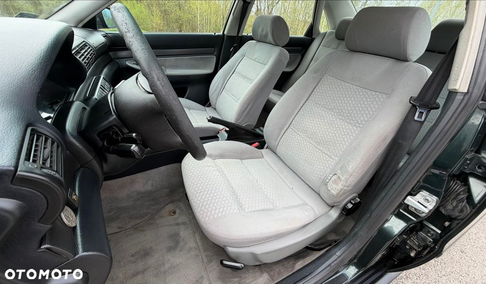 Audi A4 Limousine - 7