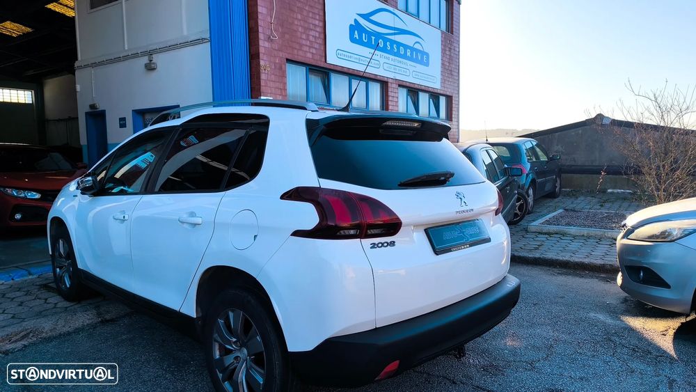 Peugeot 2008 1.6 BlueHDi Style - 7