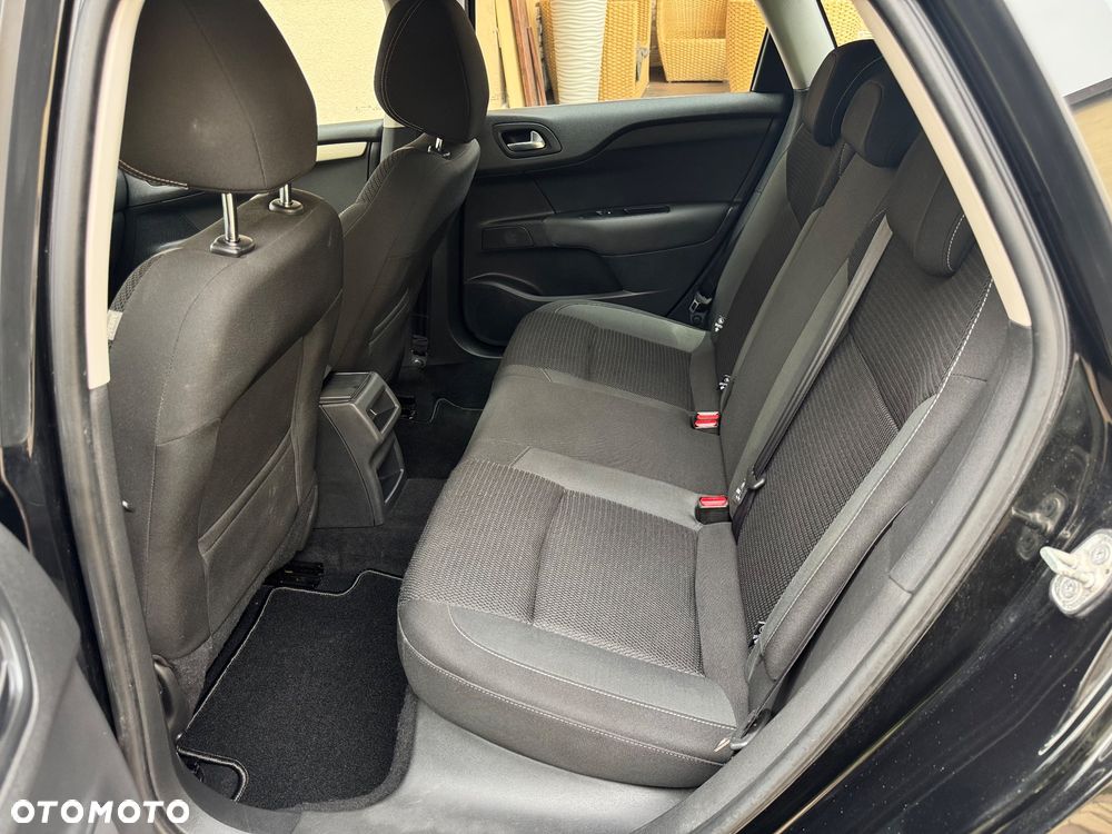 Citroën C4 BlueHDi 120 Stop&Start Shine - 13