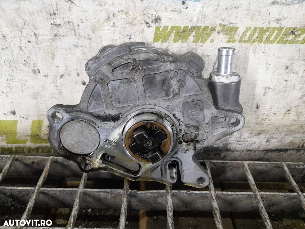 Pompa vacuum  03L145100 2.0 tdi CGLB Audi Q5 8R [2008 - 2012] 2.0 tdi - 3