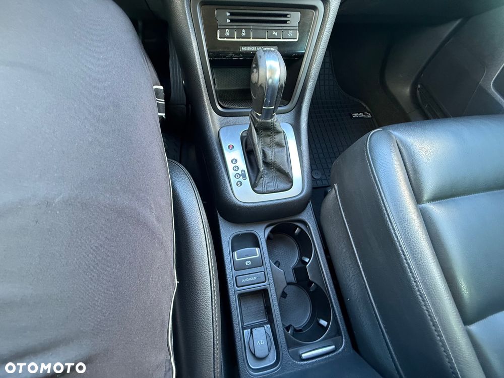 Volkswagen Sharan 2.0 TDI DSG BlueMotion Technology Comfortline - 32