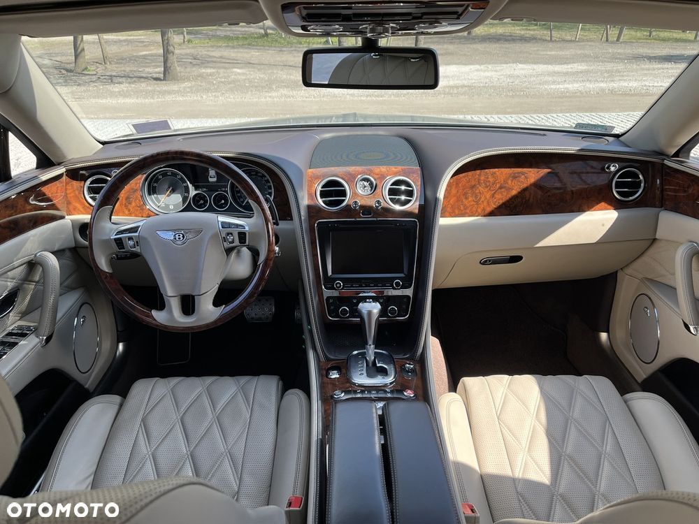Bentley Flying Spur W12 - 17