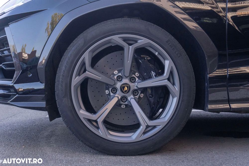 Lamborghini URUS Standard - 6