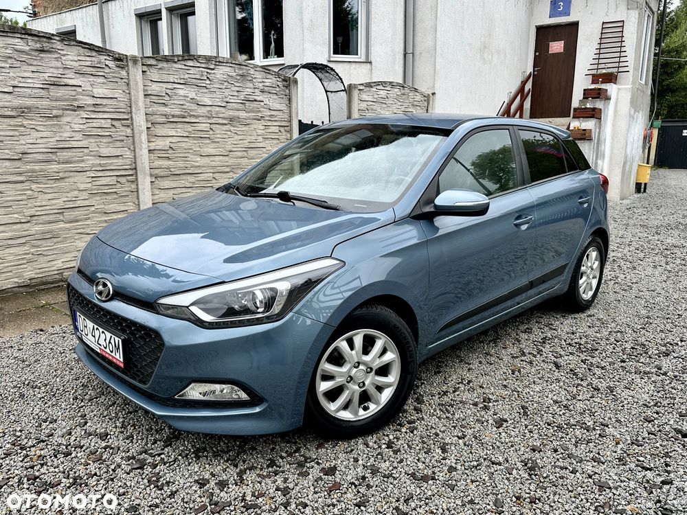 Hyundai i20 1.2 Passion Plus - 1