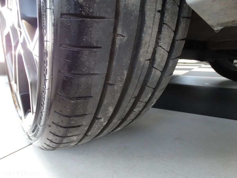 Ford Fiesta 1.6 EcoBoost ST200 - 20