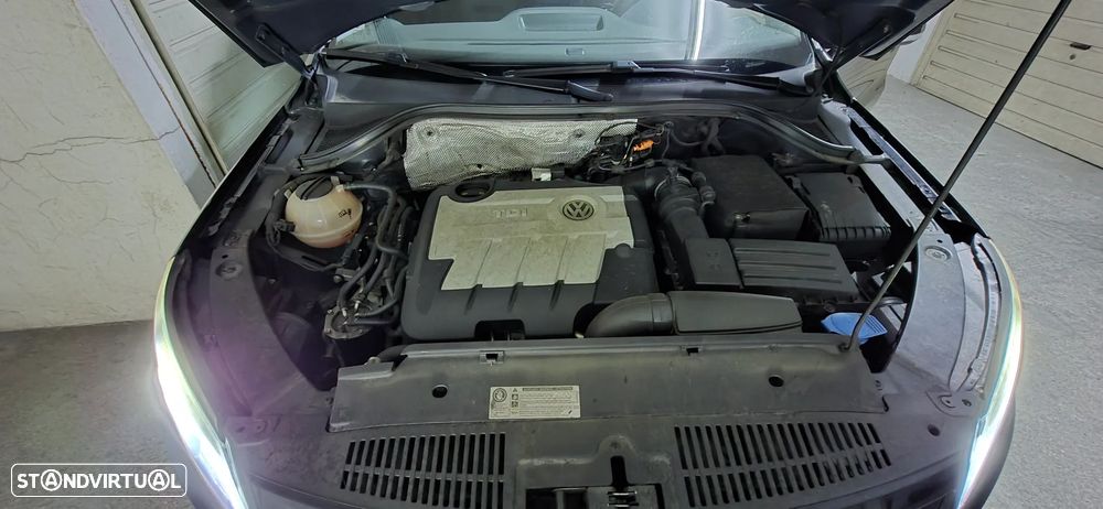 VW Tiguan 2.0 TDi Sport 4Motion - 3