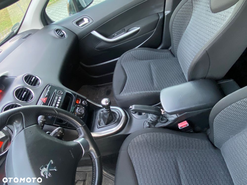 Peugeot 308 SW HDi FAP 110 Business Line - 16