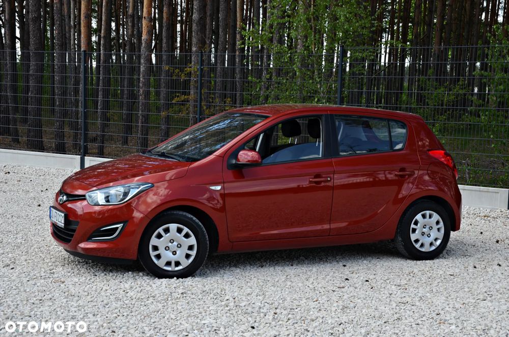 Hyundai i20 1.2 Trend - 12