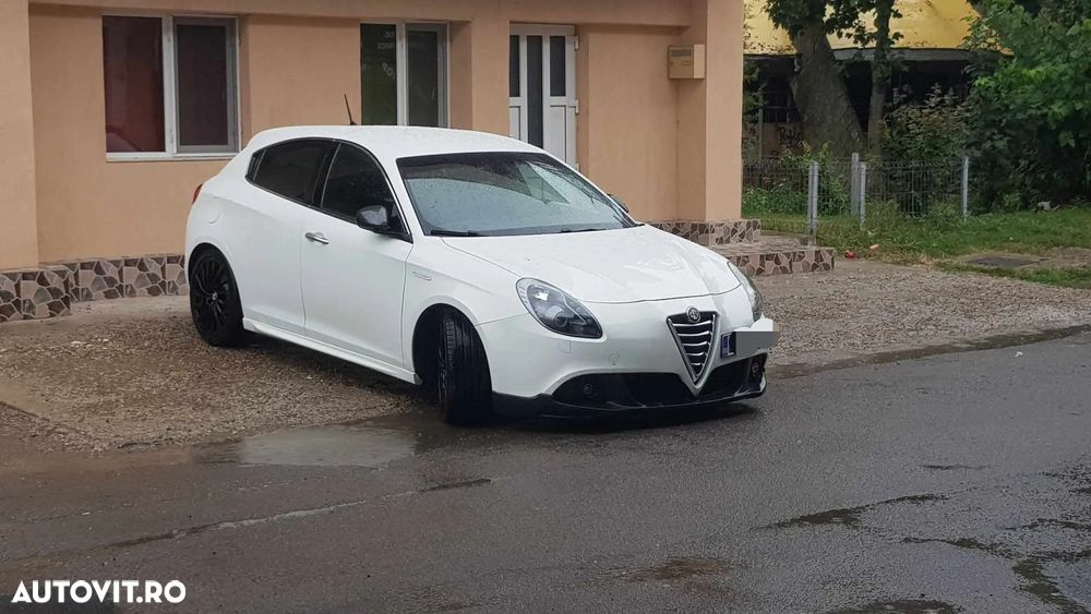Alfa Romeo Giulietta 1.6 Mjet Distinctive - 1