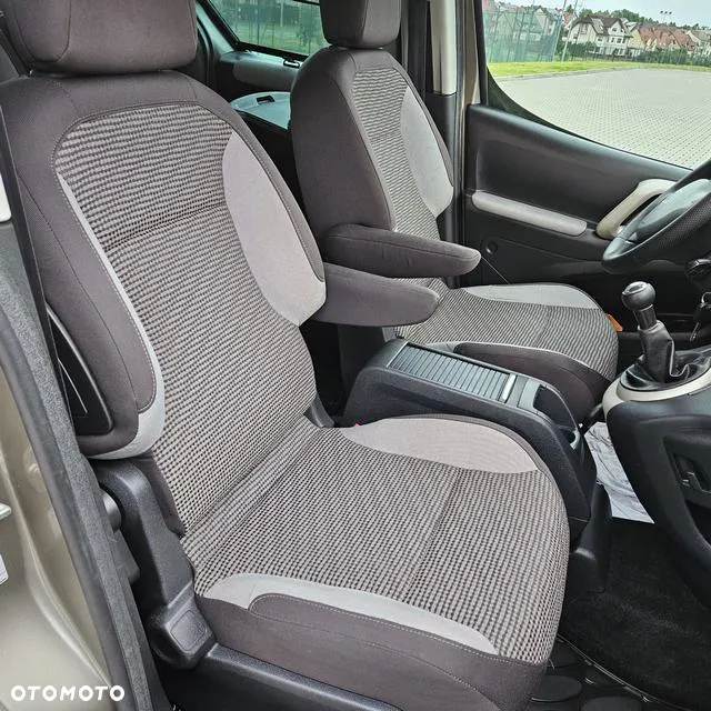Peugeot Partner 1.6 HDi Outdoor - 21