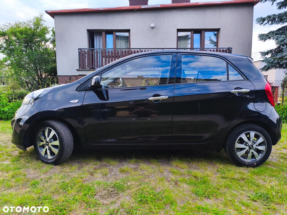 Kia Picanto 1.0 Dream Team Edition - 4