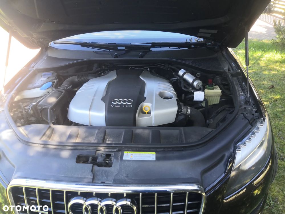 Audi Q7 3.0 TDI DPF Quattro Tiptronic - 9