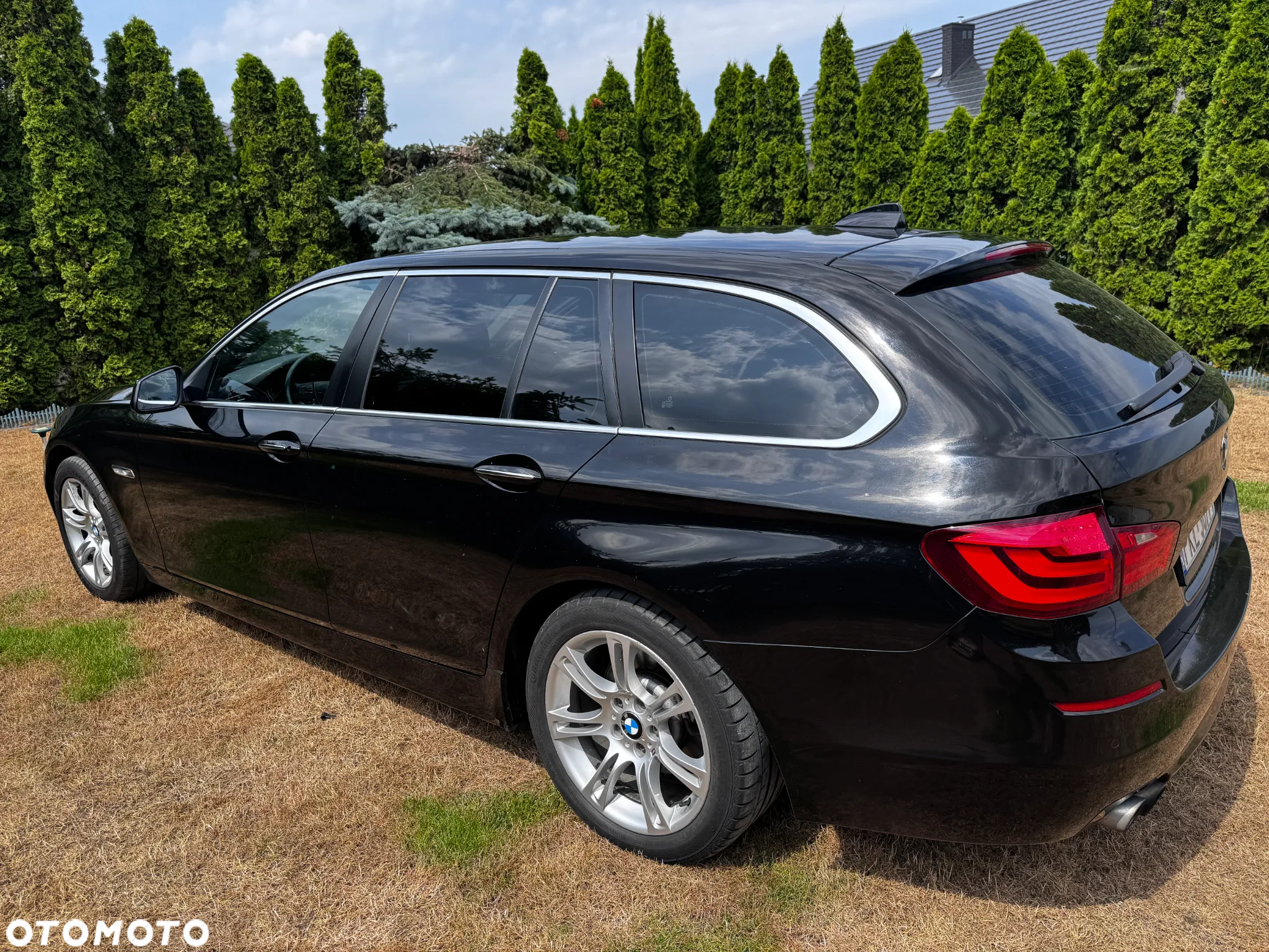 BMW Seria 5 520d Touring - 2