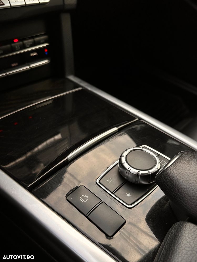 Mercedes-Benz E 200 BlueTEC 7G-TRONIC Elegance - 17