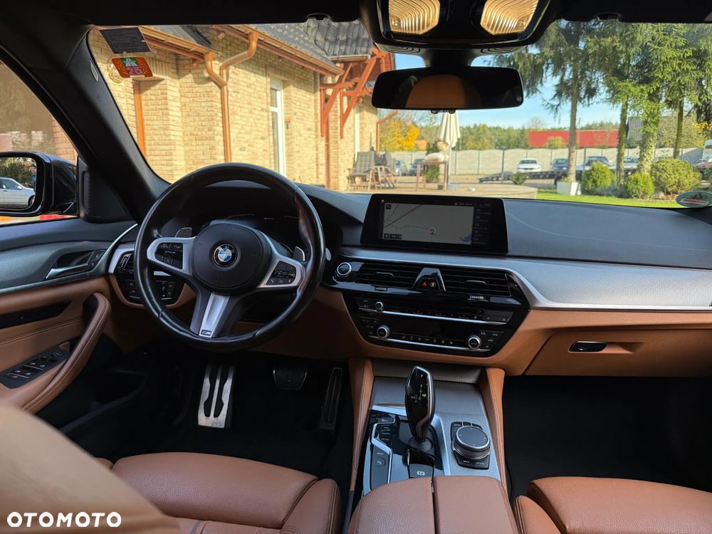 BMW Seria 5 530e iPerformance GPF Luxury Line sport - 34