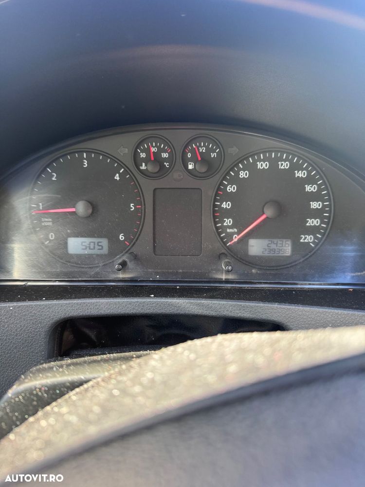 Volkswagen Transporter - 7