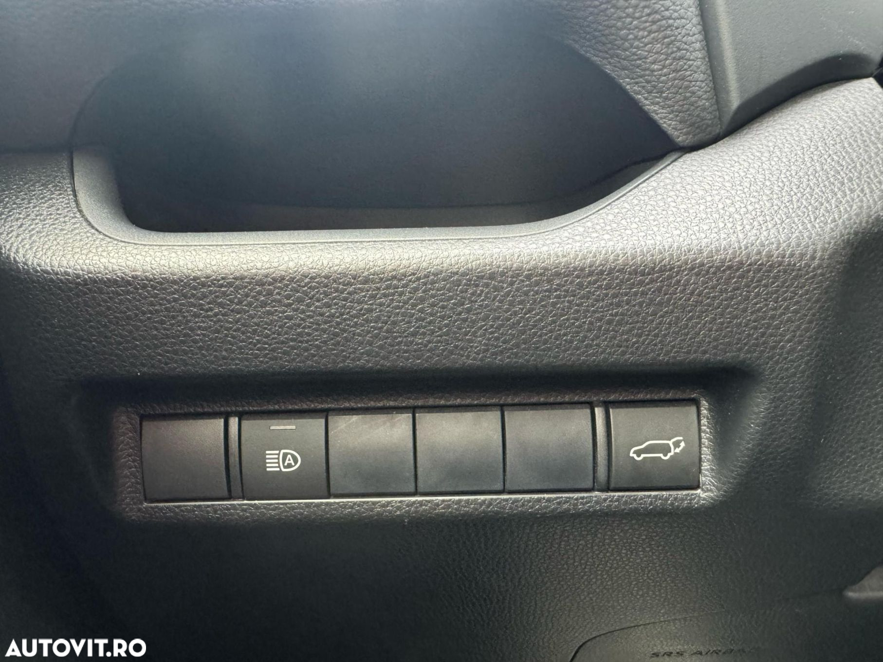Toyota RAV4 2.0P CVT AWD Dynamic - 23