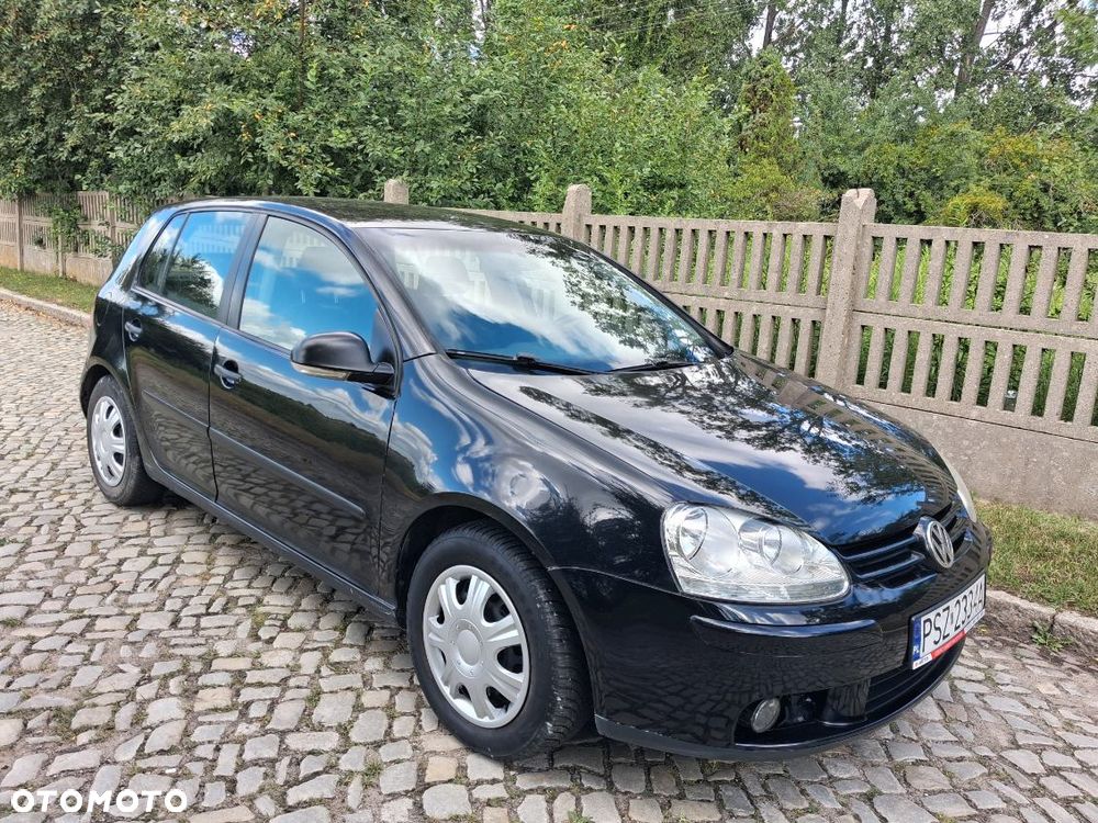 Volkswagen Golf - 2