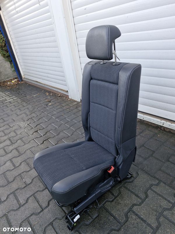toyota verso i 1 lift fotel 2 rząd kanapy tył środkowy półskóra - 7