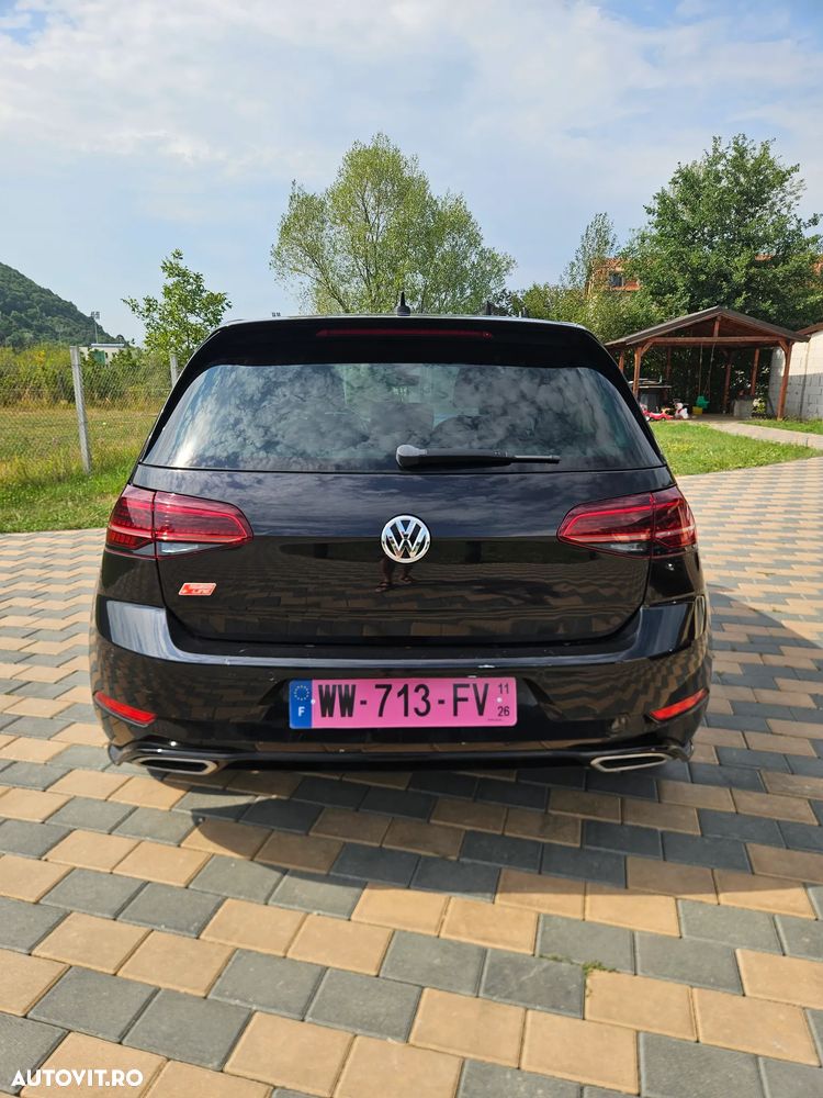 Volkswagen Golf - 5