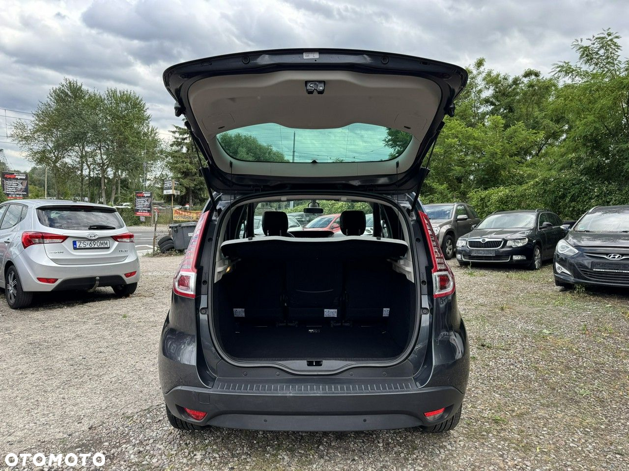 Renault Scenic - 36